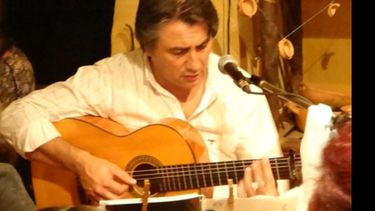 Héctor Bacci vuelve con folclore