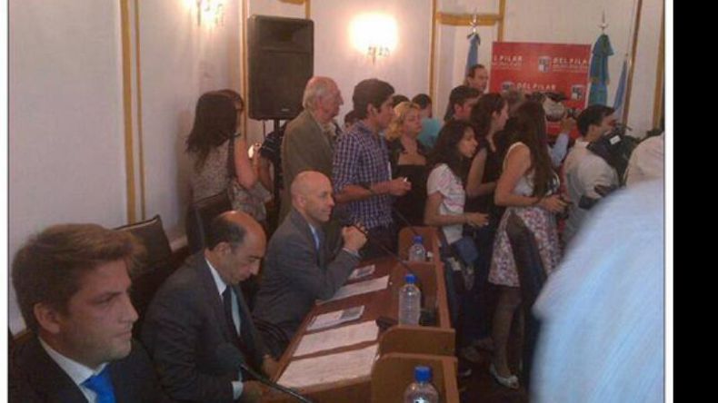 Pugliese reconoció que la gente no nos votó para que nos peleemos..