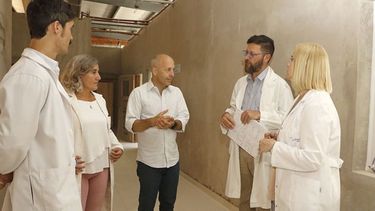 POSTURA. Tras recorrer la obra de la maternidad Ducoté habló de las PASO..