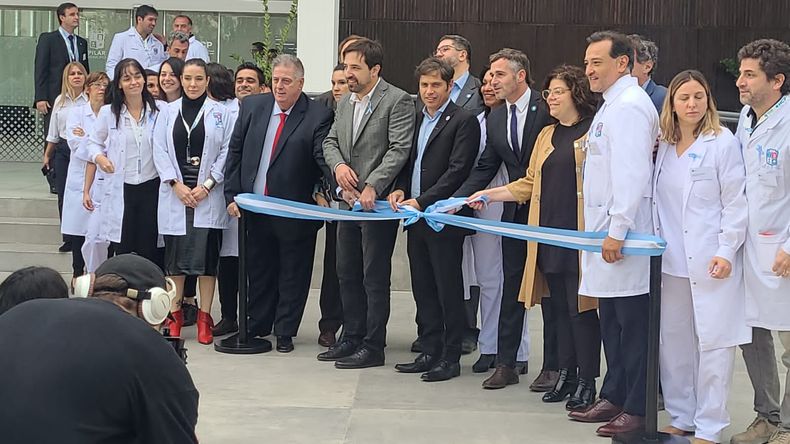 CINTA. El Hospital Central de Pilar se inauguró este viernes con presencia de autoridades nacionales y provinciales.&nbsp;