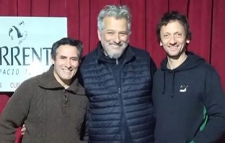 Cabrejo Mill, Dann y Simeoni le dan vida a El canto del cisne.