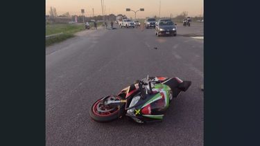 La moto que conducía la víctima del accidente.