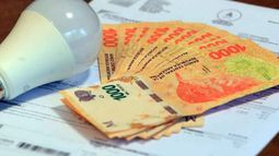 MÁS PESO. El costo de los servicios públicos para un hogar del AMBA subió 10% en junio. MÁS PESO. El costo de los servicios públicos para un hogar del AMBA subió 10% en junio.