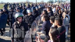 Los trabajadores de Kromberg volvieron a denunciar represión policial..