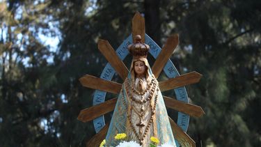 En el mes de mayo presenciamos la Fiesta de la Virgen de Luján, patrona de la Argentina, en la Ermita del campus de la Universidad Austral. En esta misa contamos con la presencia de alumnos, profesores, personal no docente y el coro de la Universidad. #ExperienciasAustral. Universidad Austral.