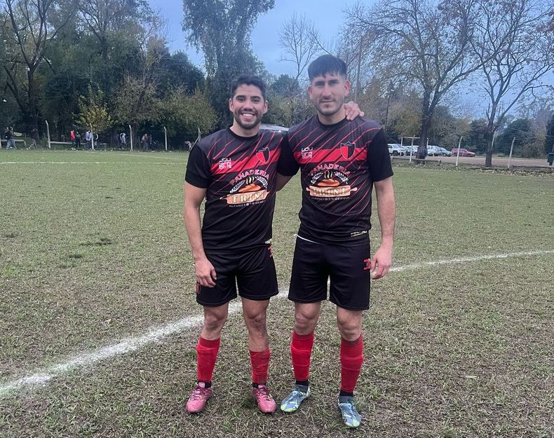 La dupla central de Derqui: Adam es uno de los mejores centrales de la Liga, es muy sencillo jugar con él”, definió Maxi Marino.