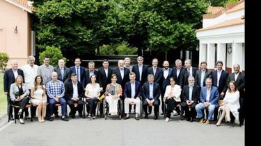 TODOS. Macri recibió a los 24 gobernadores en Olivos..