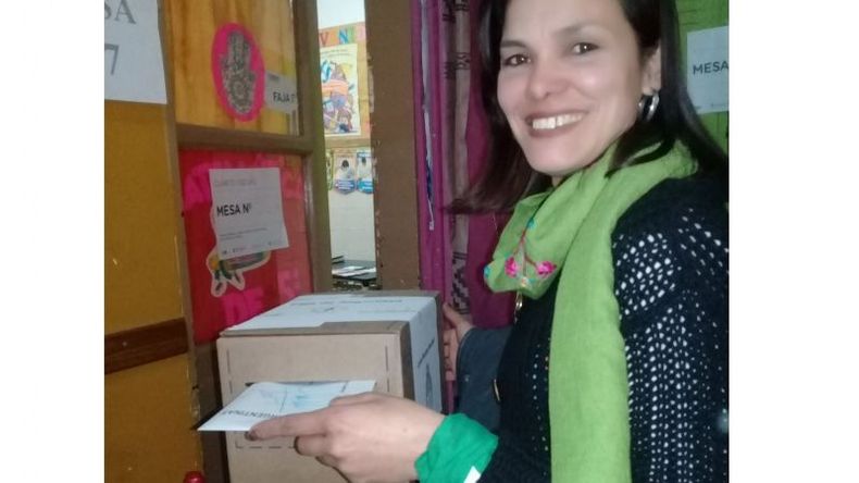VOTO. Natalia Espasa mostró su satisfacción por haber llegado a octubre. .