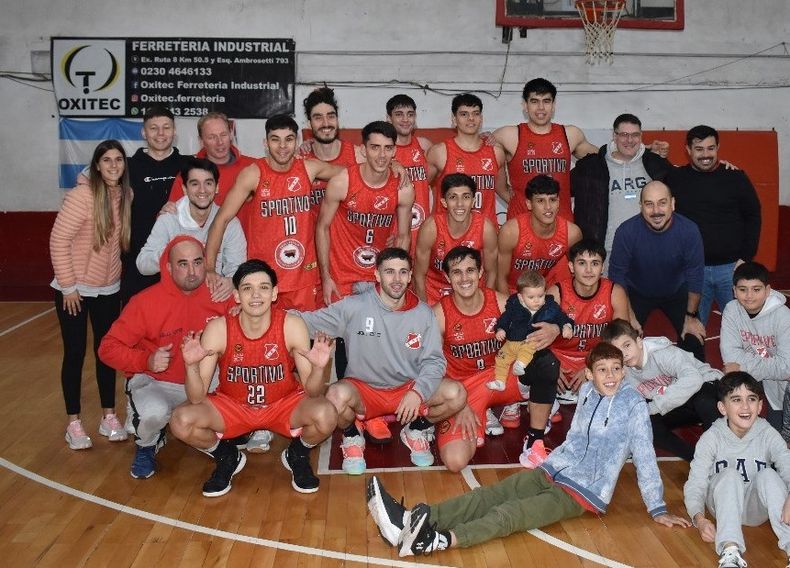 basquet Sportivo playoff ida Munro playoffs.jpg