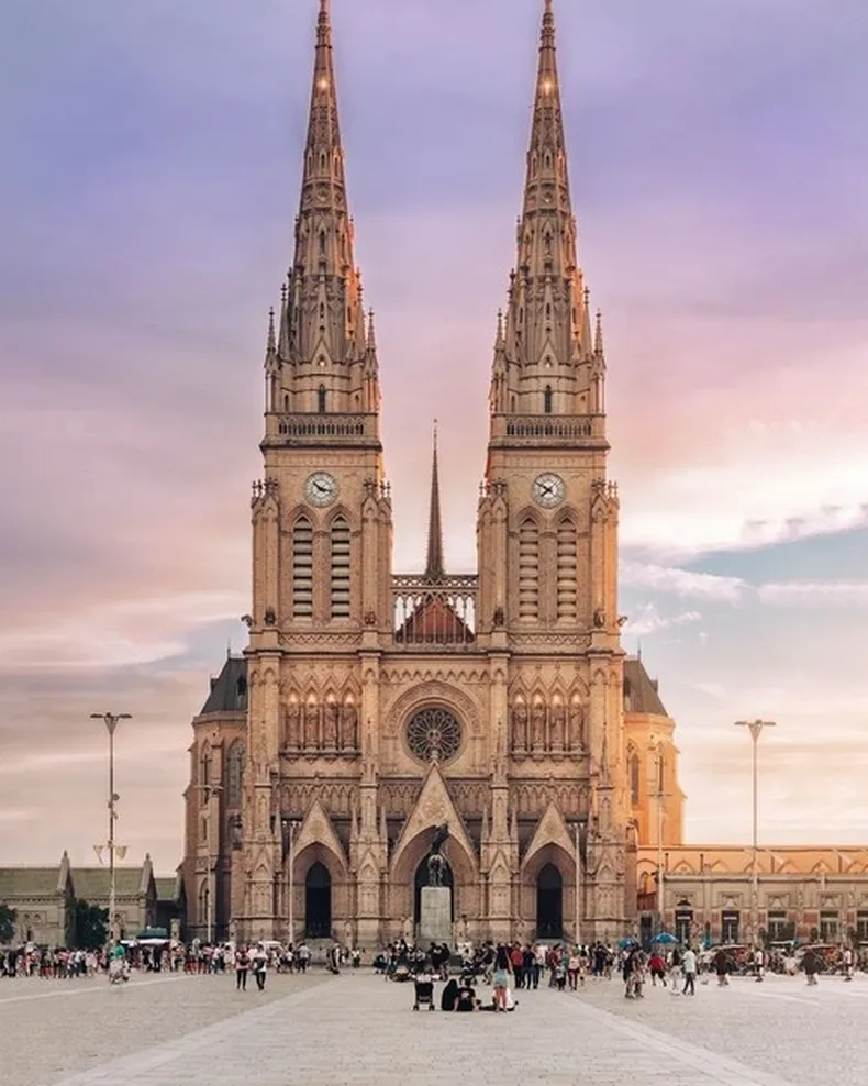 Las consultas por alojamiento en Luján crecieron 1803% . (getnofilter.com).