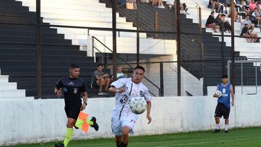 Real Pilar se presenta en el Carlos Barraza desde las 19hs.