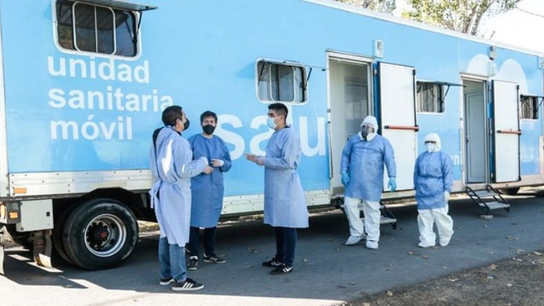 MOVIL. La unidad sanitaria recorre los barrios para detectar casos..