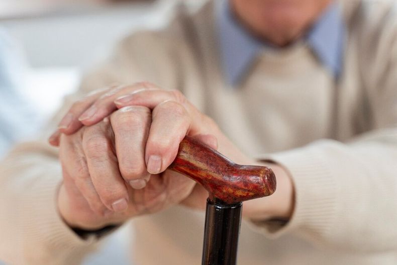 Cobran hoy los jubilados y pensionados con ingresos hasta $70.938 y DNI terminado en 3. Como indica el Anses, no hace falta sacar turno previo.
