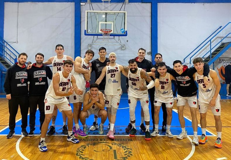 Presidente Derqui fue contundente en Ezeiza y le metió presión a los otros punteros.