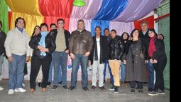 DEBUT. Ferreyra y Palacios (centro) presentaron la UKRA en Pilar..