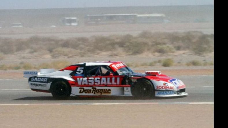 La Chevrolet de Rossi, en el sur..