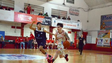 Lautaro Vieira fue la figura en la gran victoria de Sportivo Pilar.