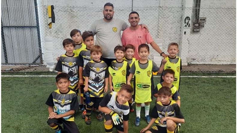 Demián Navas con una de las categorías..