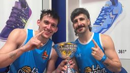 De Sportivo Pilar a La Bombonerita. Bautista Menna y Pablo Bruna con la Copa de La Crossover. De Sportivo Pilar a La Bombonerita. Bautista Menna y Pablo Bruna con la Copa de La Crossover.