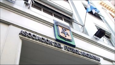 Fin de semana sin fútbol: la AFA ratificó el paro y la fecha se jugará recién en mayo Fin de semana sin fútbol: la AFA ratificó el paro y la fecha se jugará recién en mayo