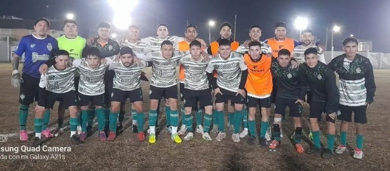 FESTEJO. Uni&oacute;n Ferroviaria volvi&oacute; a ganar de local y sube en la Divisi&oacute;n B.
