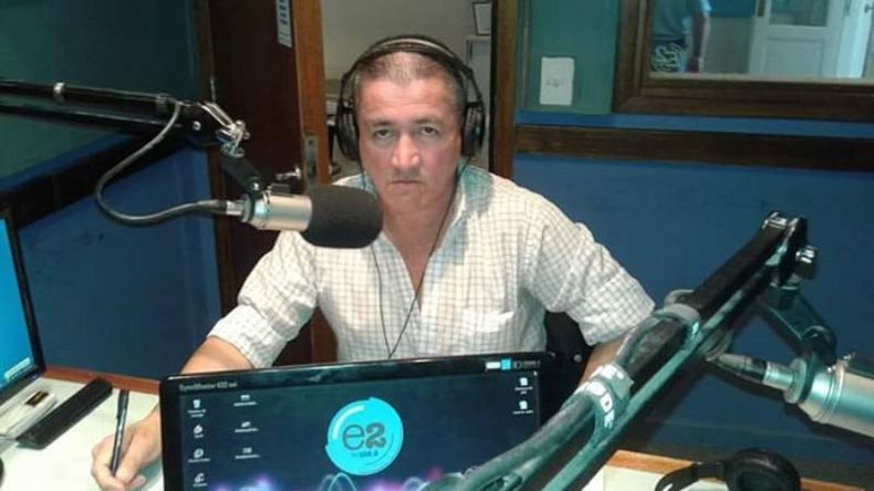 PERIODISTA Y VECINO. Mario Cácerez expuso los argumentos..