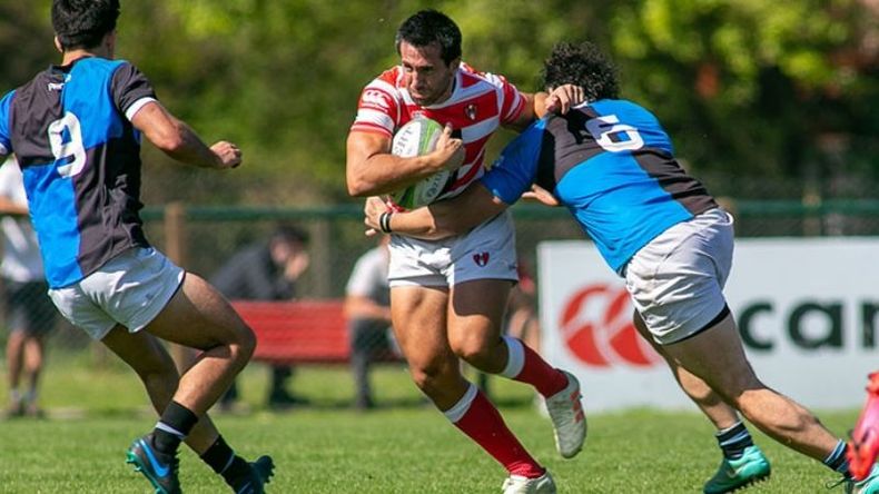 RETE EN CASA. Santiago Rodríguez Iglesias volvió a Alumni..