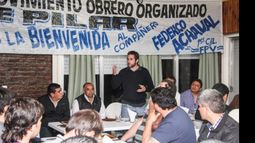 ASADO Y DISCURSO. Achával habla ante los sindicalistas..