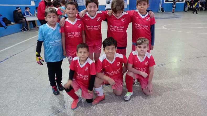La 2013 de Sportivo logró su primera victoria del año en la Zona C..