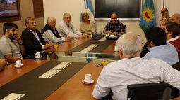 Ducoté prometió recursos municipales para el Hospital Central