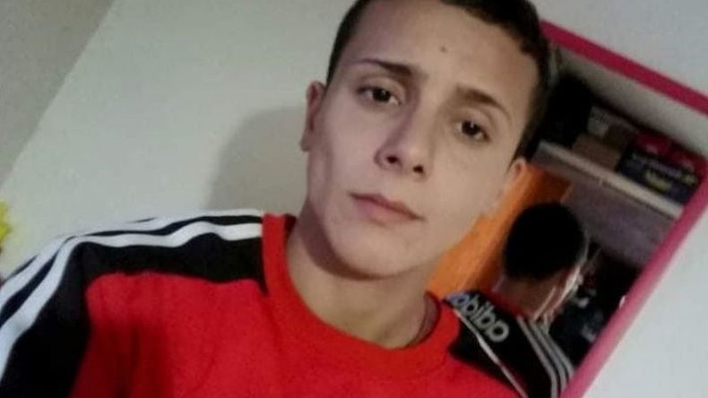 VÍCTIMA. Tomás Dávalos tenía 21 años. .