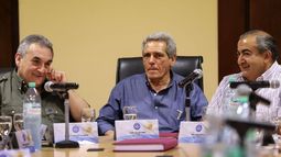 CGT: una en contra y otra a favor