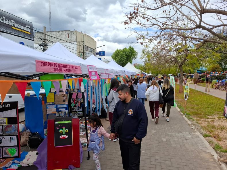 Bibliópolis 2026, en la plaza 12 de Octubre.