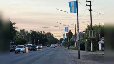 Hermoso quedó! Felicitaciones Ringo Altamira y Guillermo Mejter, al grupo de amigos y a todos los que fueron parte para que nuestra entrada a Derqui se vea tan linda! #VamosArgentina. Ezequiel García..