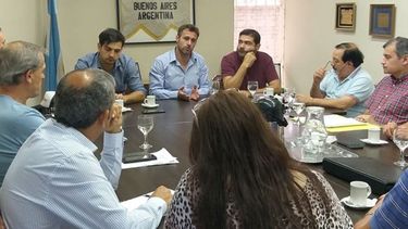 ENCUENTRO. Achával se reunió con representantes del sector..