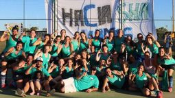 El festejo de Hebraica en GEBA. FOTO Hebraica Hockey..