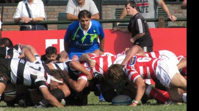 Al pack de Alumni lo frenó Tala, en Tortuguitas. Fue derrota 20-14..