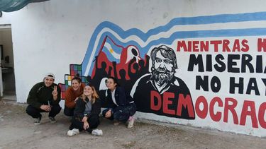 Palabras del Alma ya tiene un mural en homenaje a Osvaldo Bayer,