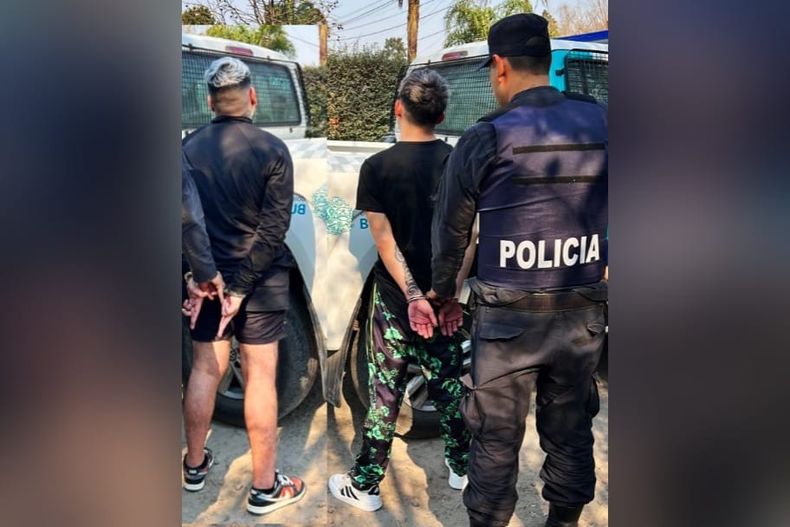 Los detenidos son oriundos de Manuel Alberti e intentaron evadir al patrullero policial.&nbsp;