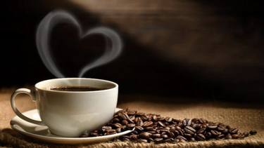 Según un estudio de la Universidad de Bolonia y del Hospital Universitario de Bolonia - Policlínico SantOrsola, el café podría regular la presión aórtica periférica y la presión central, que es la más cercana al corazón.&nbsp;