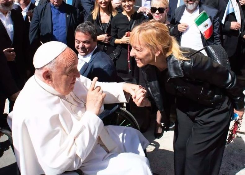 Jimena Monteverde durante su encuentro con el Papa Francisco.&nbsp;