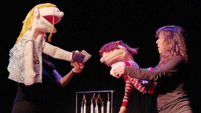 Compartimos en el Teatro Municipal Ángel Alonso una jornada de funciones especiales para jardines de infantes de nuestro partido. Junto a chicas y chicos de Villa Astolfi, Derqui, Lagomarsino y Manuel Alberti, disfrutamos una divertida obra de la mano del elenco Prevenidas Teatral. #TeatroAngelAlonso #CulturaPilar. Subsecretaría de Cultura Pilar.&nbsp; &nbsp;