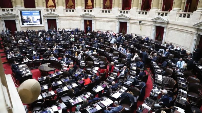 LLA confía en tratar el proyecto el jueves próximo en Diputados.