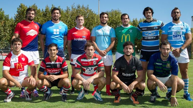 PRESENTACIÓN. La presentación oficial de la temporada 2017 de los torneos de la URBA tuvo a Deportiva (con Santiago Gallo) y San Patricio (Joaquín Bodenlle) en el centro y bien juntos, como este sábado que estarán frente a frente en Del Viso..