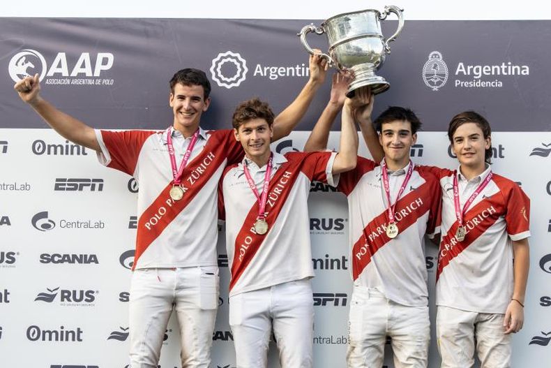 CAMPEÓN. La Irenita hizo valer sus 5 goles de diferencia para quedarse con el título.