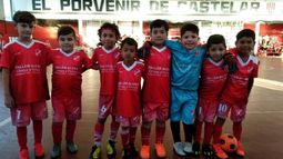 La categoría 2013 de la Avenida goleó 12-0 en Castelar..