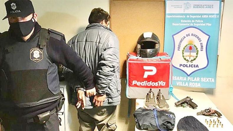 VILLA ROSA. Le encontraron elementos de los repartidores..