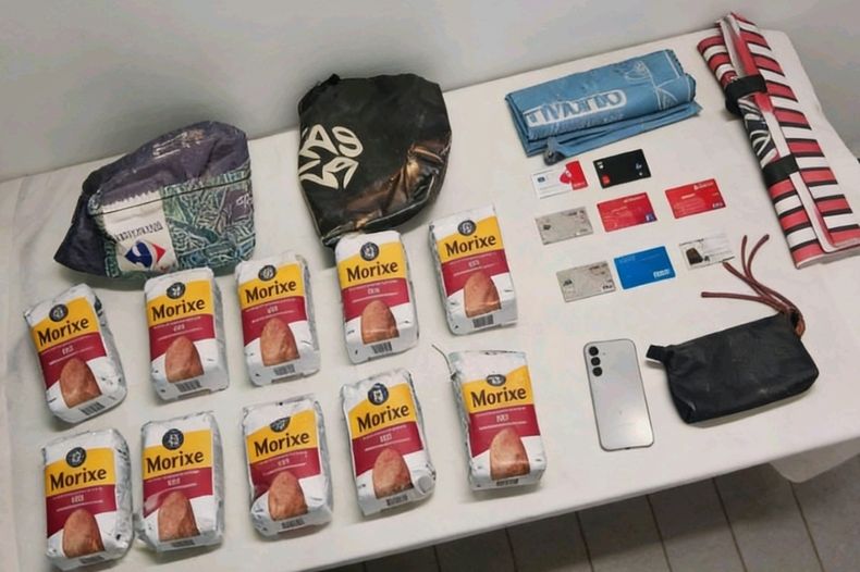 Los acusados intentaron llevarse mercadería del supermercado mayorista Vital pero fueron sorprendidos por los empleados.&nbsp;