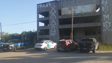 El edificio abandonado en el que ocurrió el hecho.