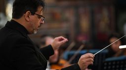 La Orquesta de Cámara del Congreso de la Nación está integrada por veintiún músicos de cuerda.